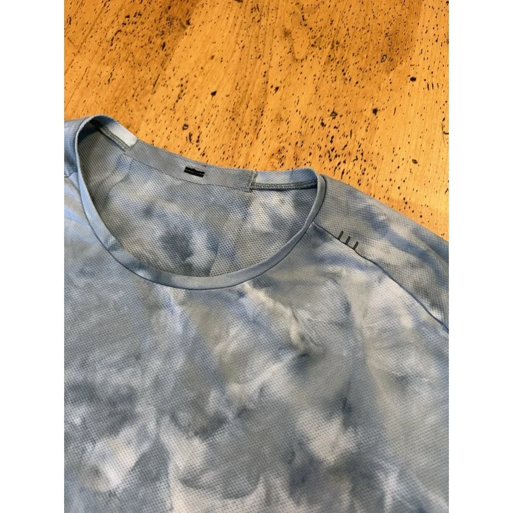 Lululemon Always Agile Mens Shirt L Short Sleeve Diamond Dye Asphalt Tie Print